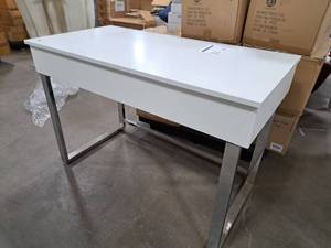 WoodMetal Flip-Top Table