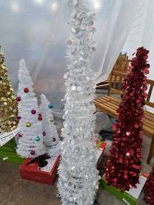 5 Tinsel Christmas Tree