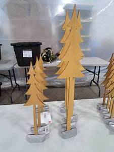 Lot of (9) Wooden Cut-Out Christmas Tree Table Dcor