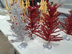 Lot of (3) Tinsel Christmas Tree Table Dcor