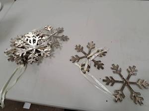 Lot of (10) 8 Metal Snowflake Ornaments