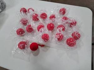 Lot of (20) Vickerman 2-12 Yarn Ball Ornaments