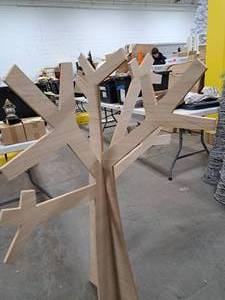 47 Wooden Tree Dcor