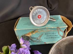 Vintage Kitchenware Lot