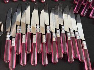 95 Piece Pink Silverware Set with Serviceware
