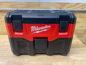 lot 5 image: MILWAUKEE M18 18-Volt 2 Gal. Lithium-Ion Cordless WetDry Vacuum (Tool-Only)