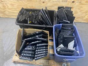 lot 52 image: Lot of Computer Keyboards
