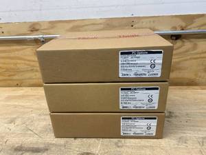 lot 62 image: Lenovo ThinkPad Lot of 3-  X200 43R8781 UltraBase Docking Stations