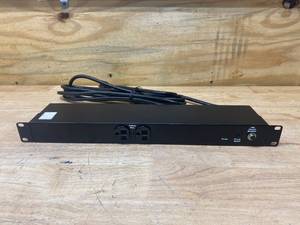 lot 12 image: MINUTEMAN OES1015HV 10-Outlet Surge-Protected PDU