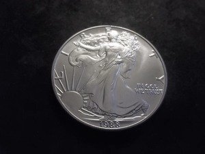 1988 Silver Eagle Dollar 1 Oz. 99.9 Fine Silver MS From UNC Roll