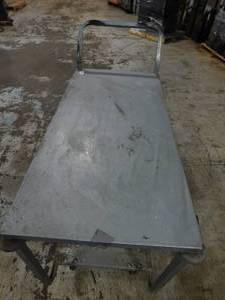 Metal Rolling Cart - 41 x 20 x 30.5(h)