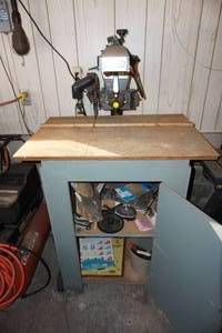 lot 28 image: Craftsman Radial Arm SawRuns