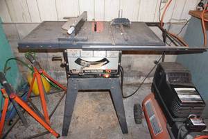 lot 31 image: Craftsman 10 Table Saw