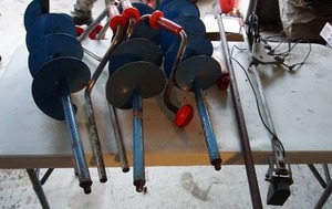 lot 75 image: Ice Augers