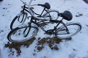 lot 80 image: Lot Of 3 Bikes