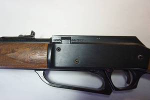 lot 94 image: Vintage Power Line BB Gun