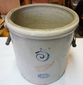 lot 107 image: Redwing 5 Gallon Crock, BIG Wing w Bale HandlesAs Is, please reference photos for condition