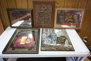 lot 114 image: ManCave Breweriana Wall Deco Special Export, Signature, Mirrors Etc.