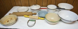 lot 137 image: LargeLot of Vintage KitchenwaresPorcelain Bowls, Rolling Pins Etc.