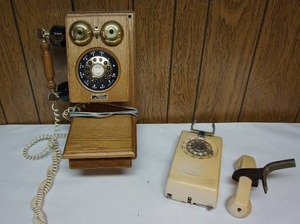 lot 163 image: Vintage TelephonesThe Country Store Telephone and the Old Shoulder Phone