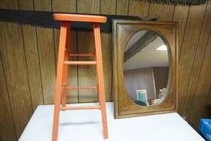 lot 180 image: Vintage Uniquely Framed Wood Mirror