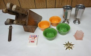 lot 218 image: Knife set, pottery bowls, collectibles etc.