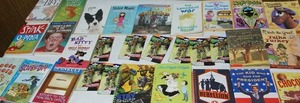 lot 220 image: Vintage toys, activity books, the turtles etc.