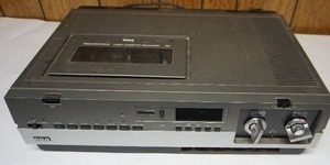 lot 226 image: RCA recorder