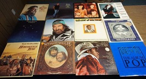 lot 246 image: 12 vinyl record albums