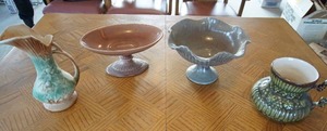 lot 297 image: Three Redwing & One McCoy Pottery Pieces