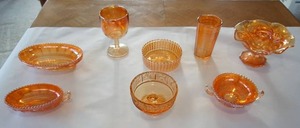 lot 299 image: 8 Pieces of Collectible Glass Iridescent, Indiana, Marigold, Depression, Luster, Amber Carnival Glass