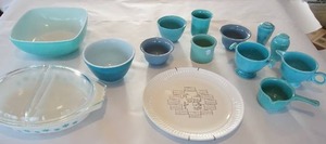 lot 304 image: For the PyrexFiesta Collector14 pieces of Blue, Robins Egg, Aqua, Turquoise Etc.