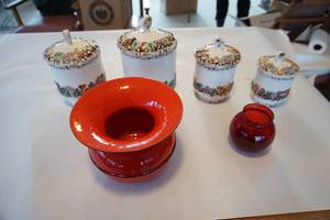 lot 311 image: Lefton 1950s Della Robbia Set Of Canisters Colorful Pineapple And Fruit Design Finial, Ceramic Orange Spittoon