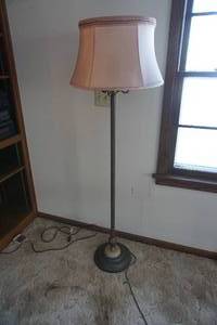 lot 353 image: Antique floor lamp