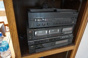 lot 355 image: Stereo equipment including Marantz, JVC etc.
