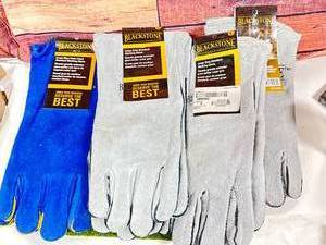 Lot of Four Large Welding Gloves