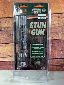 New 4.9 Million Volt Stungun  Flashlight