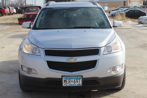 2011 Chevrolet Traverse LT AWD - One Owner -