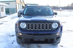 2017 Jeep Renegade Sport 4x4 - 40,931 Miles -