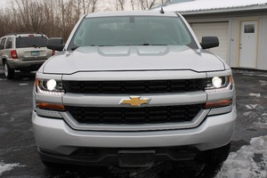 $34,500 Retail  2018 Chevrolet Silverado 1500 Custom Crew Cab 4x4 - 83,045 Miles -