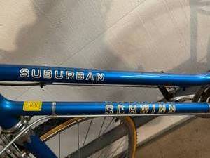 lot 45 image: Vintage Schwinn Suburban 10 Speed Womans Bicycle