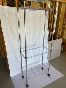 lot 119 image: Metal Rolling Storage Piece