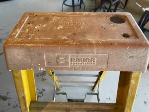lot 125 image: Bauer 5 Foot Step Ladder