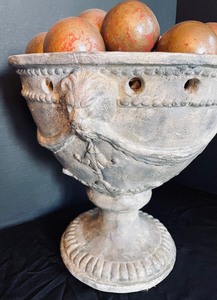 lot 32 image: Pretty Planter with Decorative Spheres