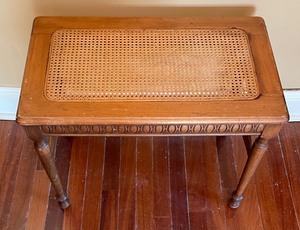 lot 142 image: Vintage Caned Top Accent Table