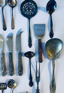 lot 217 image: Grand Grouping of Vintage Serving Utensils and More