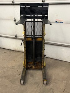 Big Joe Electric Lift