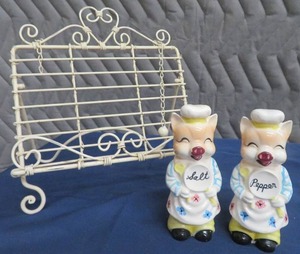 SALT AND PEPPER PLUS