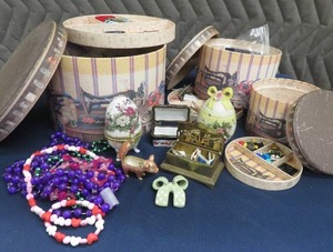 TRINKETS AND BOXES