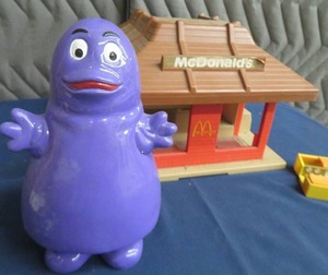 COLLECTABLE MCDONALDS.